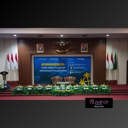 Karangan Bunga Dekorasi Podium