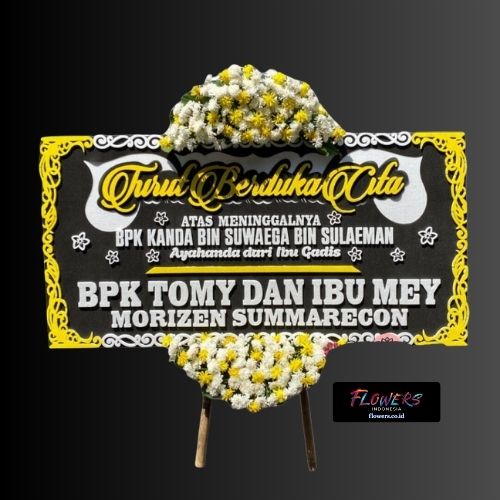 Toko karangan bunga di Puncaksari