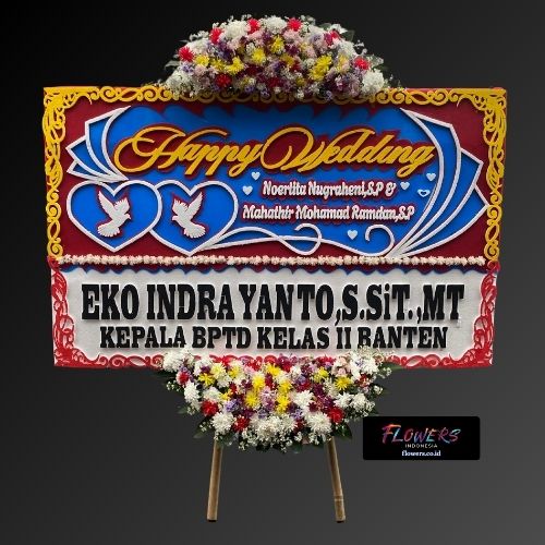 Kaarangan Bunga Papan Happy Wedding